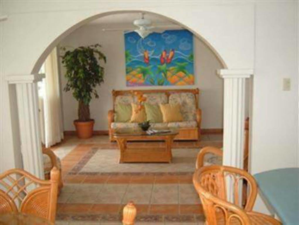 Costa Dorada Beach Resort & Villas Isabela Buitenkant foto